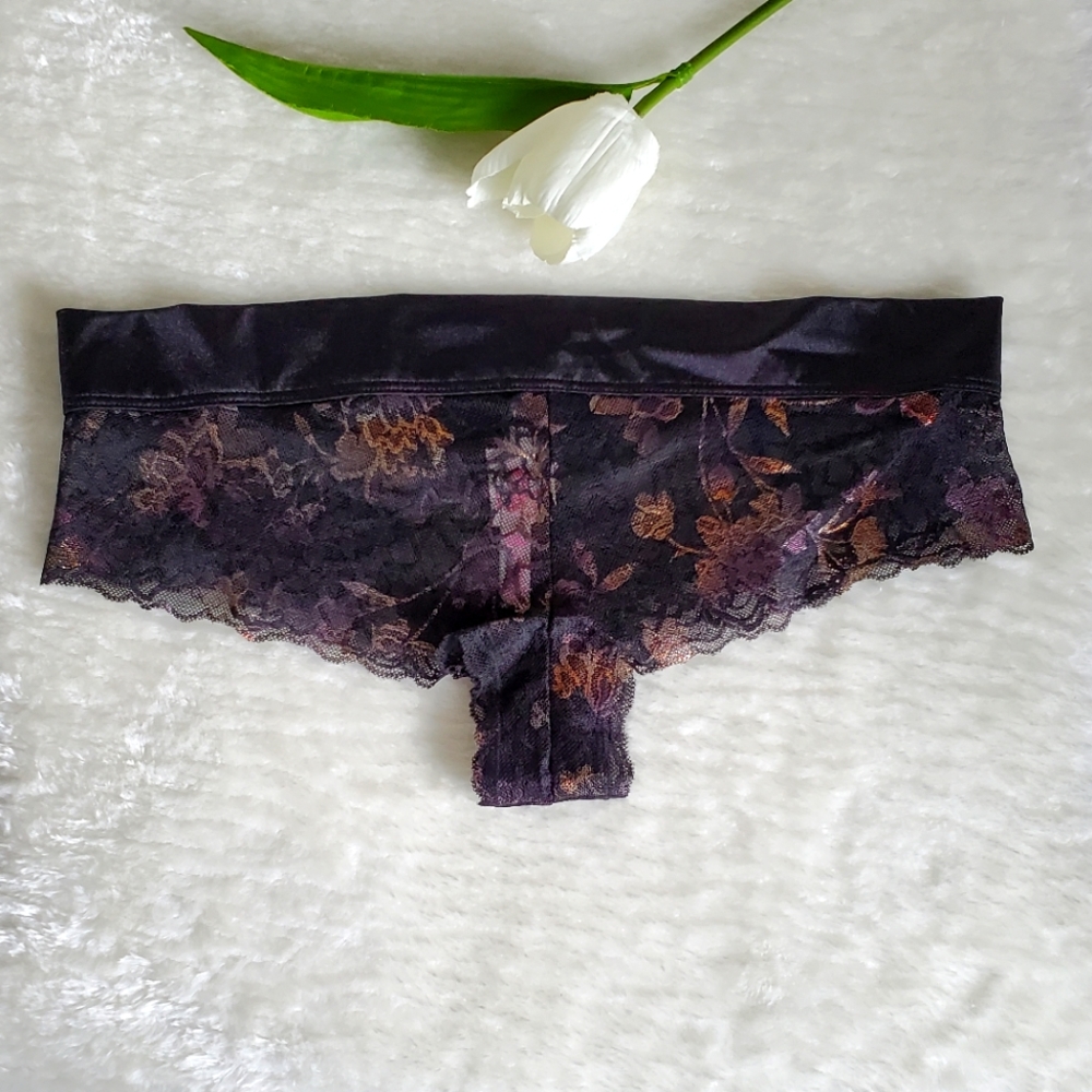 PINK Victoria's Secret Panty Size L